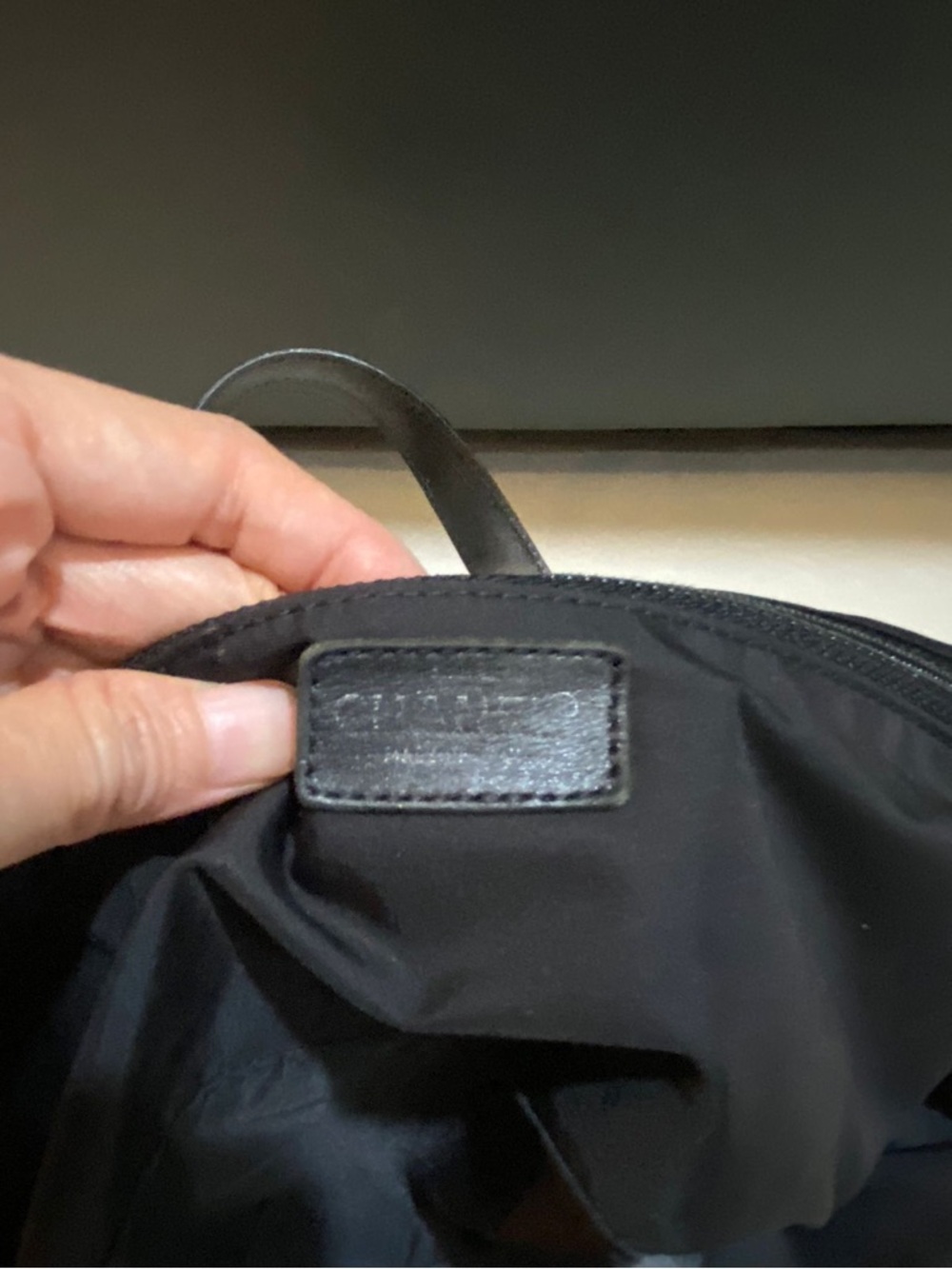 Chanel Travel Line Tote Bag - Picture 4 of 12